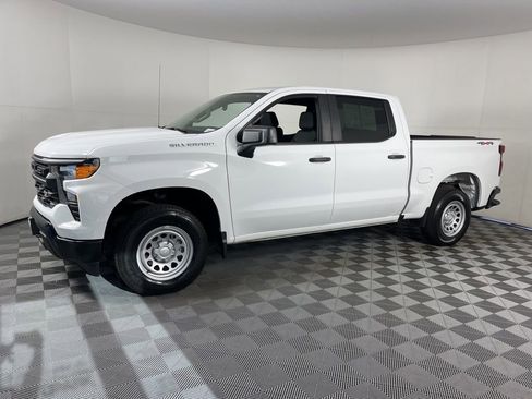 Used 2022 Chevrolet Silverado 1500 W/T w/ WT Value Package image 2