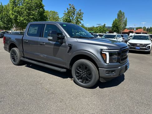 Used 2026 Ford F150 Lariat w/ Equipment Group 501A Mid AWD/4WD image 9