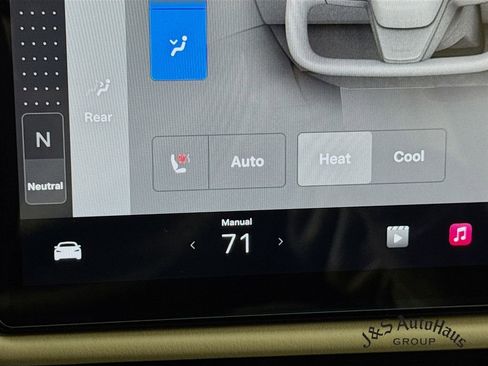 Used 2021 Tesla Model S Plaid image 27