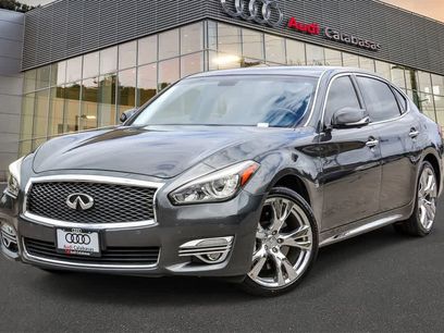 Used 2015 INFINITI Q70 L 3.7 w/ Deluxe Touring Package