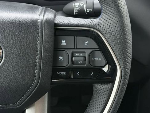 New 2026 Toyota Tundra Platinum image 16