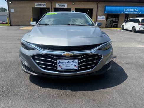 Used 2023 Chevrolet Malibu LT FWD image 8