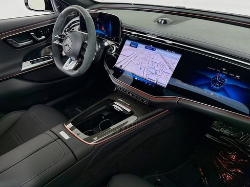 New 2026 Mercedes-Benz E 53 AMG e 4MATIC Sedan image 15
