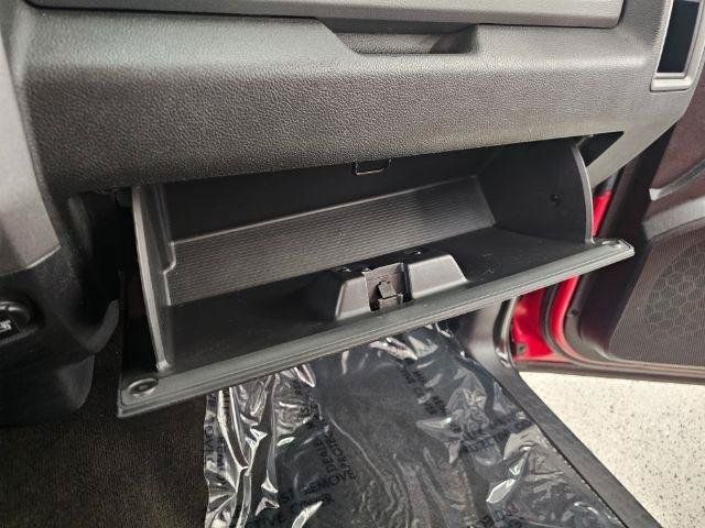 Used 2014 RAM 1500 Express AWD/4WD image 28