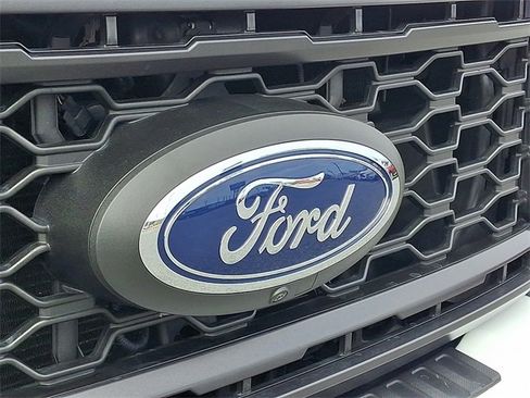 Used 2023 Ford F250 XL w/ STX Appearance Package image 30