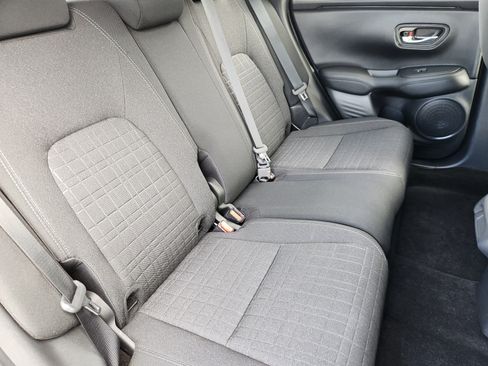 Certified 2025 Honda HR-V LX image 15