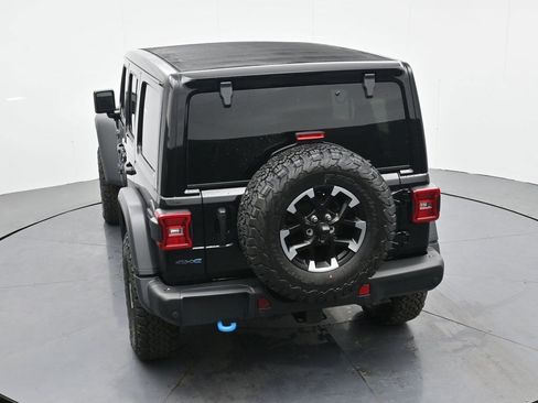 Used 2025 Jeep Wrangler Unlimited Rubicon 4xe w/ Steel Bumper Group AWD/4WD image 21