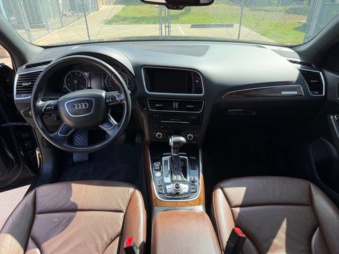 Used 2015 Audi Q5 2.0T Premium Plus w/ Technology Package image 38