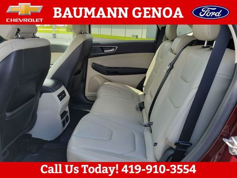 Used 2019 Ford Edge Titanium w/ Cold Weather Package FWD image 25