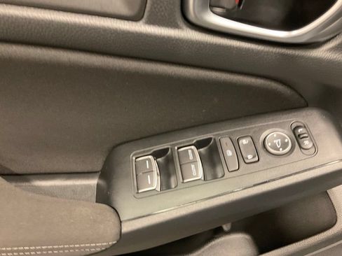 Used 2022 Honda Civic Sport image 12