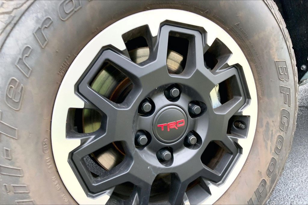 Used 2026 Toyota Tacoma TRD Off-Road AWD/4WD image 3