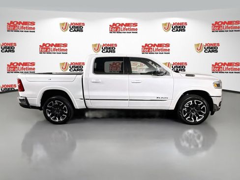 Used 2025 RAM 1500 Limited AWD/4WD image 21