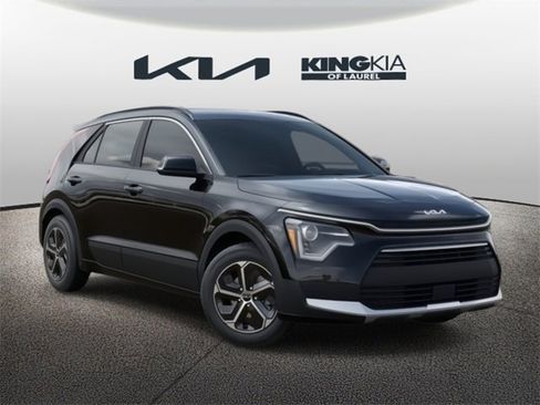 New 2025 Kia Niro EX image 9