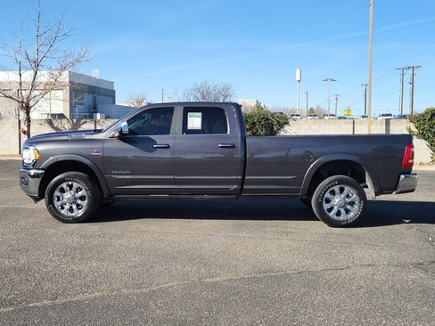 Used 2022 RAM 3500 Limited image 3