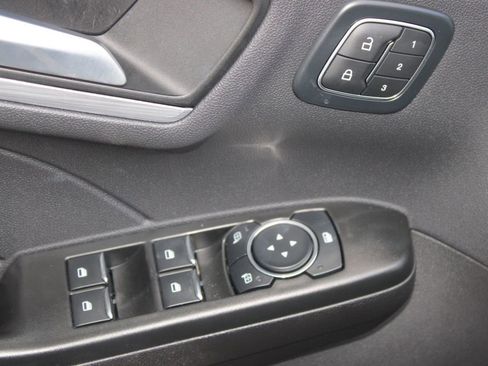 Used 2023 Ford Escape Platinum image 13