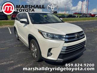Used 2018 Toyota Highlander Limited Platinum AWD/4WD video 1