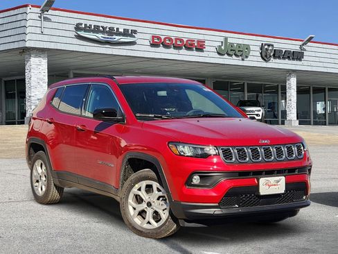 New 2026 Jeep Compass Latitude image 1