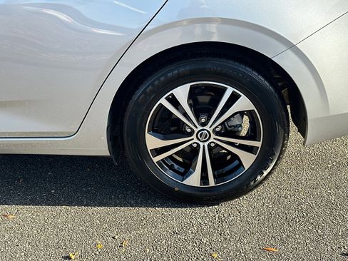 Used 2023 Nissan Sentra SV image 19