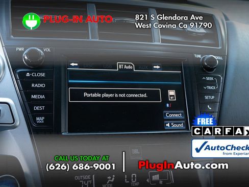 Used 2013 Toyota Prius V Five image 28