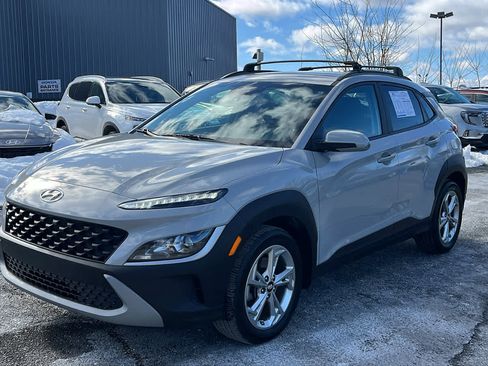 Used 2023 Hyundai Kona SEL image 3