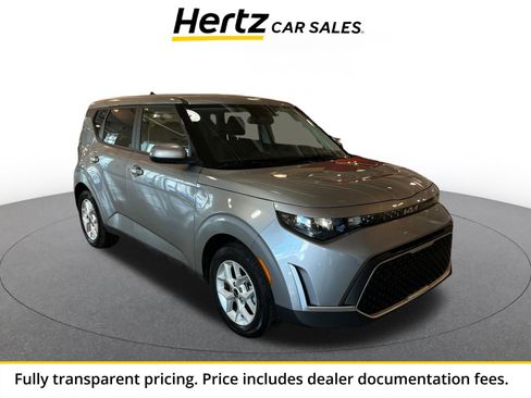 Used 2025 Kia Soul LX w/ LX Technology Package FWD image 1