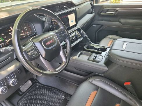 Used 2025 GMC Sierra 2500 AT4 AWD/4WD image 22