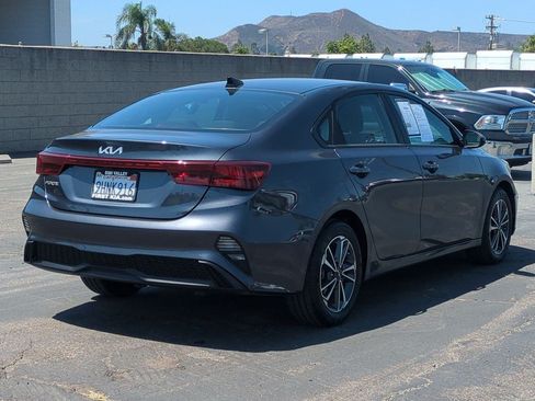 Certified 2023 Kia Forte LXS FWD image 6