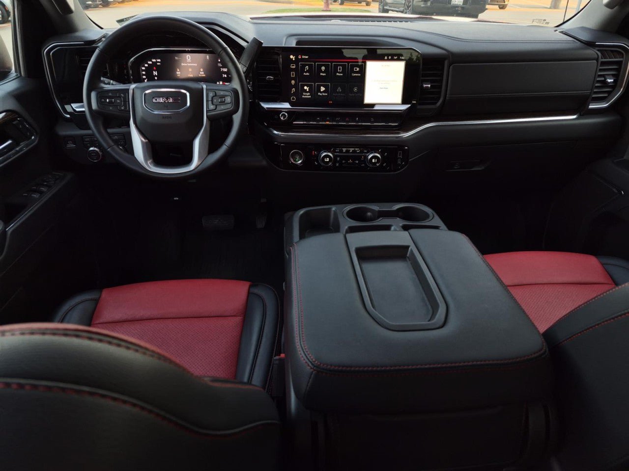 Used 2024 GMC Sierra 1500 Elevation AWD/4WD image 17