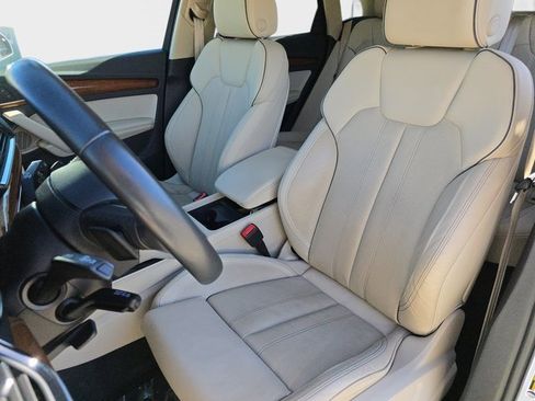 Certified 2023 Audi Q5 2.0T Premium Plus w/ Premium Plus Package image 15
