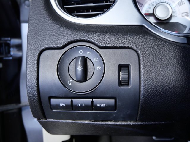 Used 2010 Ford Mustang Coupe RWD image 21