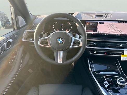 New 2026 BMW X7 xDrive40i image 13