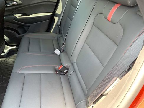 Certified 2024 Chevrolet Trax RS FWD image 22