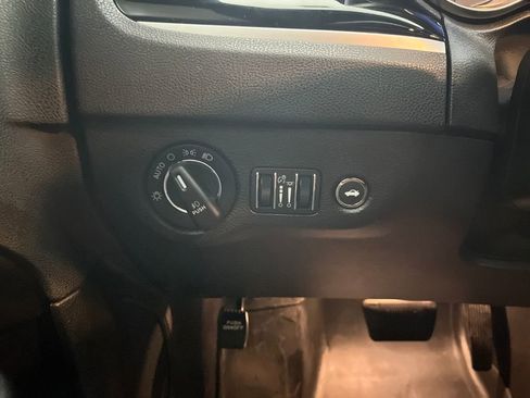 Used 2022 Chrysler 300 S w/ Comfort Group image 56