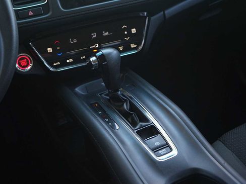 Used 2019 Honda HR-V EX image 20