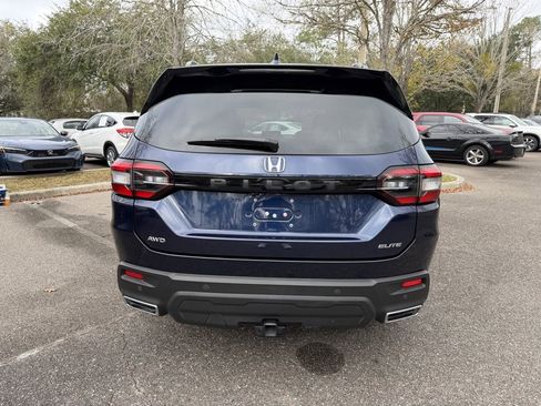 Certified 2023 Honda Pilot Elite image 5