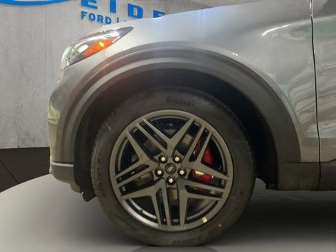 New 2026 Ford Explorer ST w/ Sun And Sound Package image 15