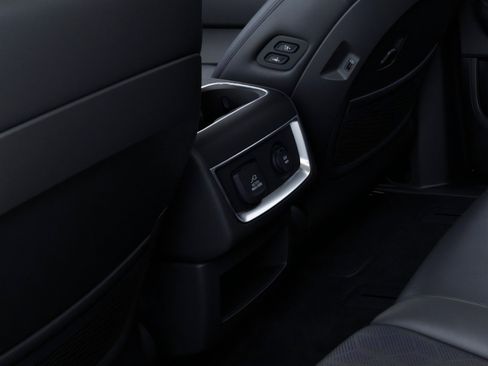 New 2026 Kia Carnival SX image 26