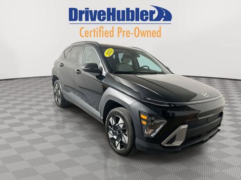 Used 2025 Hyundai Kona SEL image 2