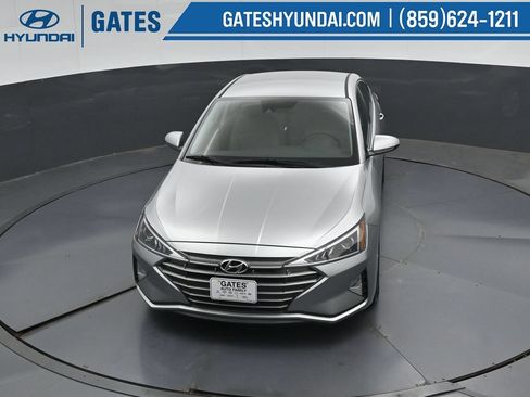 Used 2020 Hyundai Elantra SE FWD image 44