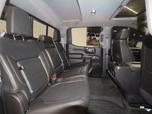 Used 2022 GMC Sierra 1500 SLT w/ SLT Premium Plus Package image 27