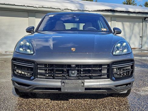 Used 2021 Porsche Cayenne Turbo image 7