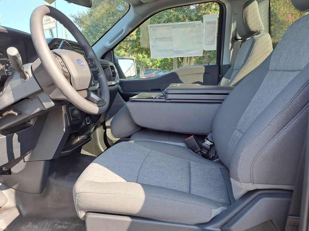 New 2026 Ford F150 XL w/ Equipment Group 103A High RWD image 15