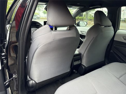 Used 2023 Toyota Corolla SE FWD image 18