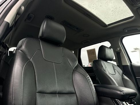 Used 2021 Kia Telluride EX w/ Towing Package image 18