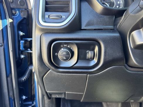 Used 2024 RAM 2500 Big Horn w/ Night Edition image 20