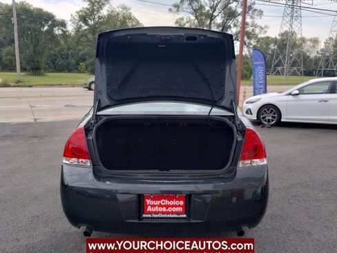 Used 2015 Chevrolet Impala LT w/ LT Sunroof Package image 9