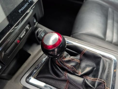 Used 2014 Dodge Challenger SXT Plus RWD image 27