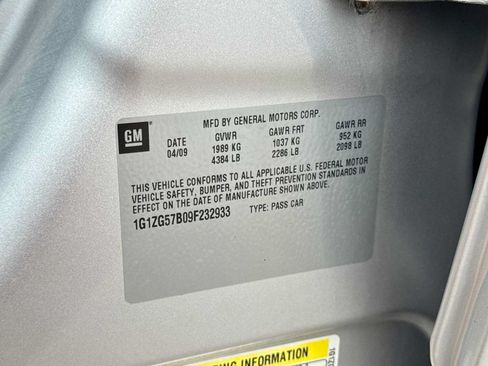 Used 2009 Chevrolet Malibu LS FWD image 30