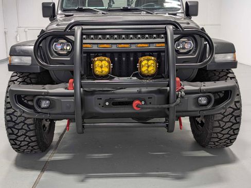 Used 2023 Jeep Gladiator Sport w/ Trailer Tow Package image 2