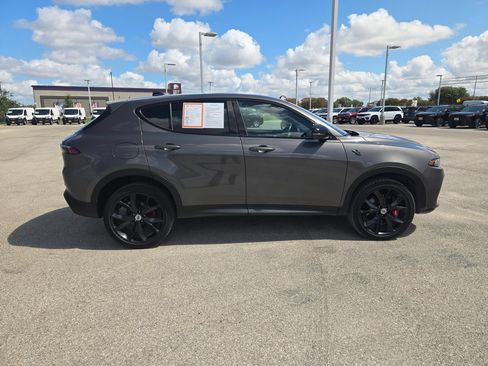 Used 2024 Dodge Hornet GT AWD/4WD image 2